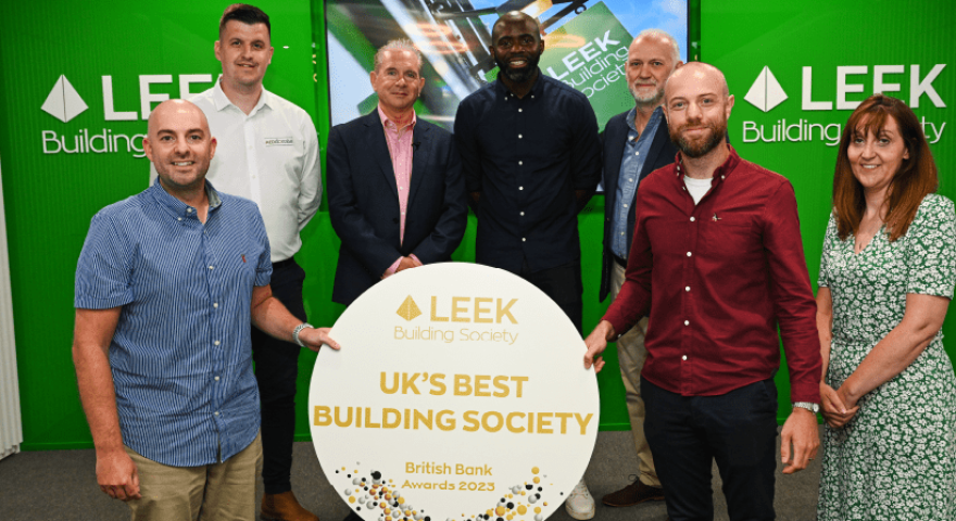 We’re saving lives – our new partnership with AEDdonate will see 100 defibrillators installed