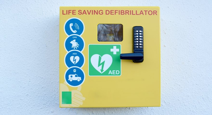 Leek United partner with AEDdonate to install defibrillators across our Heartlands